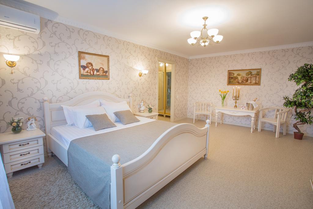 Luxury Apartments With Jacuzzi Soumy Extérieur photo